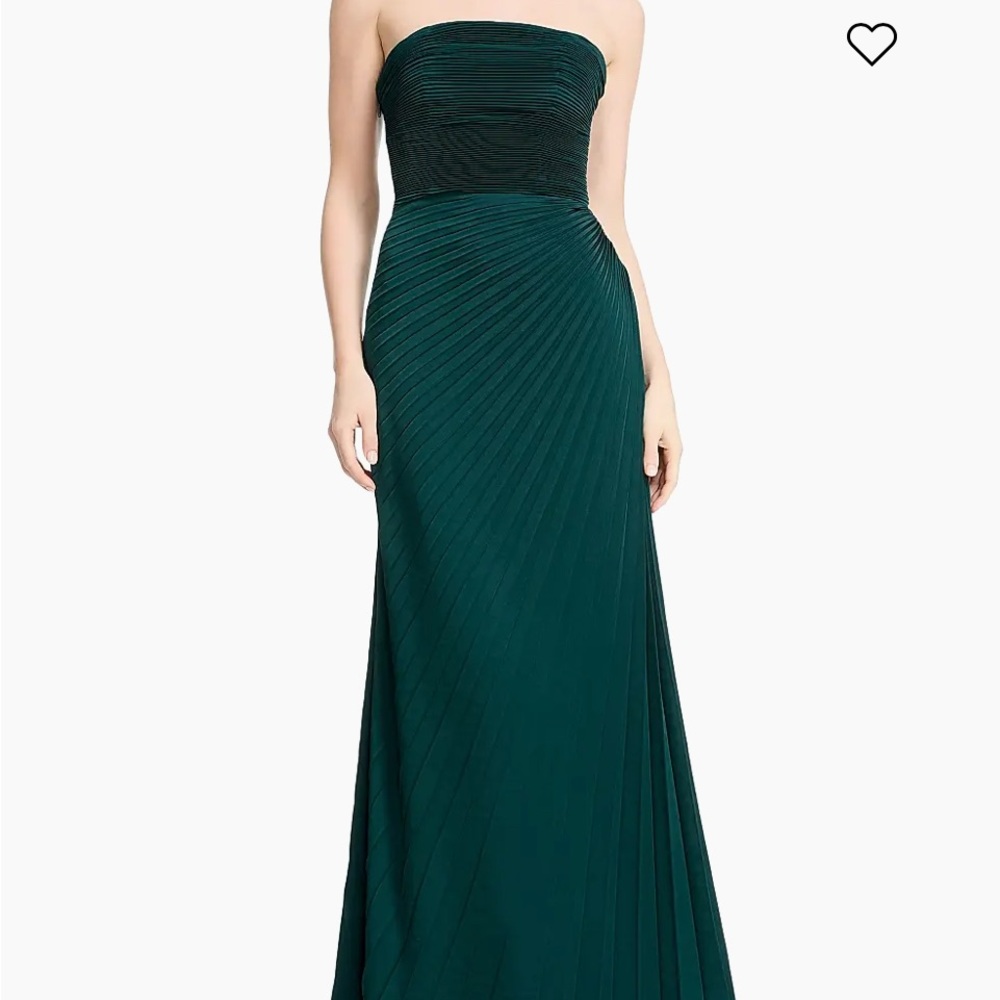 Dress the Population, Elegant Strapless “Kinley” Evening Gown - Picture 8 of 9